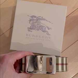 Authentic Burberry check belt size 40